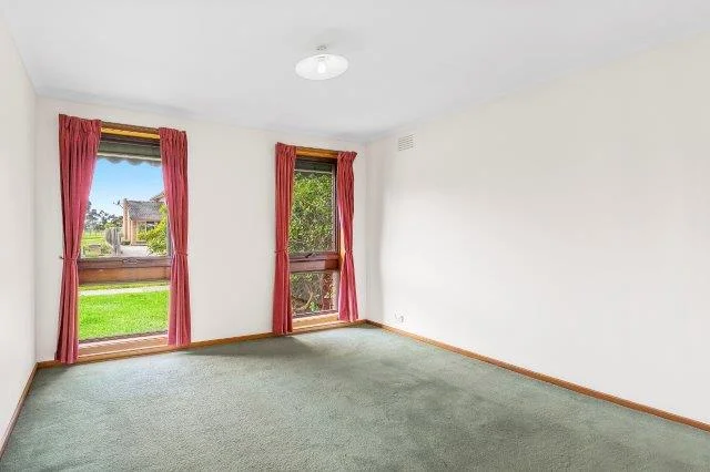 Additional image 10 of 29 McIntyre Drive, Altona VIC 3018