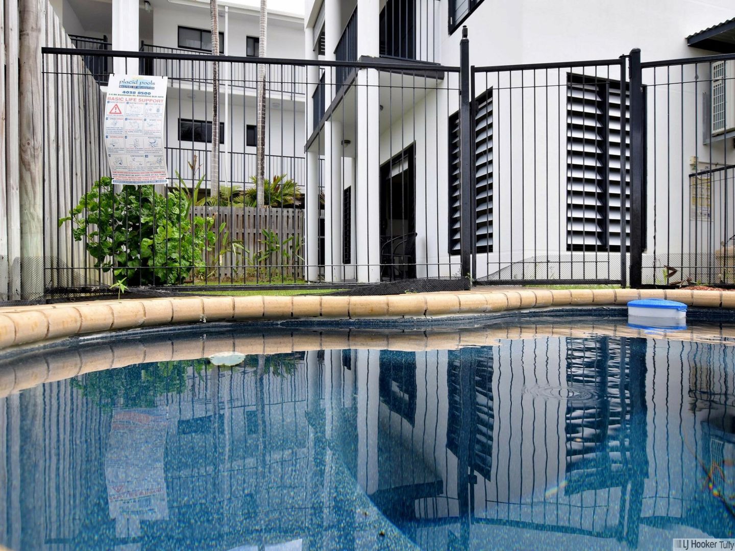 17 10 14 Poinciana Boulevard Cardwell Qld 4849 Domain