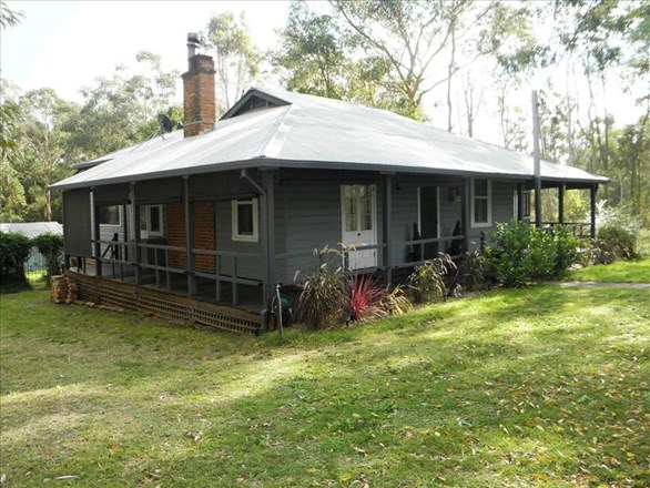 2 Munro Street, Abernethy NSW 2325