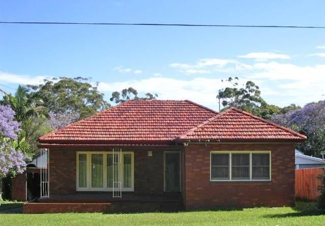 3 bedrooms House in 42 Avery Avenue KIRRAWEE NSW, 2232