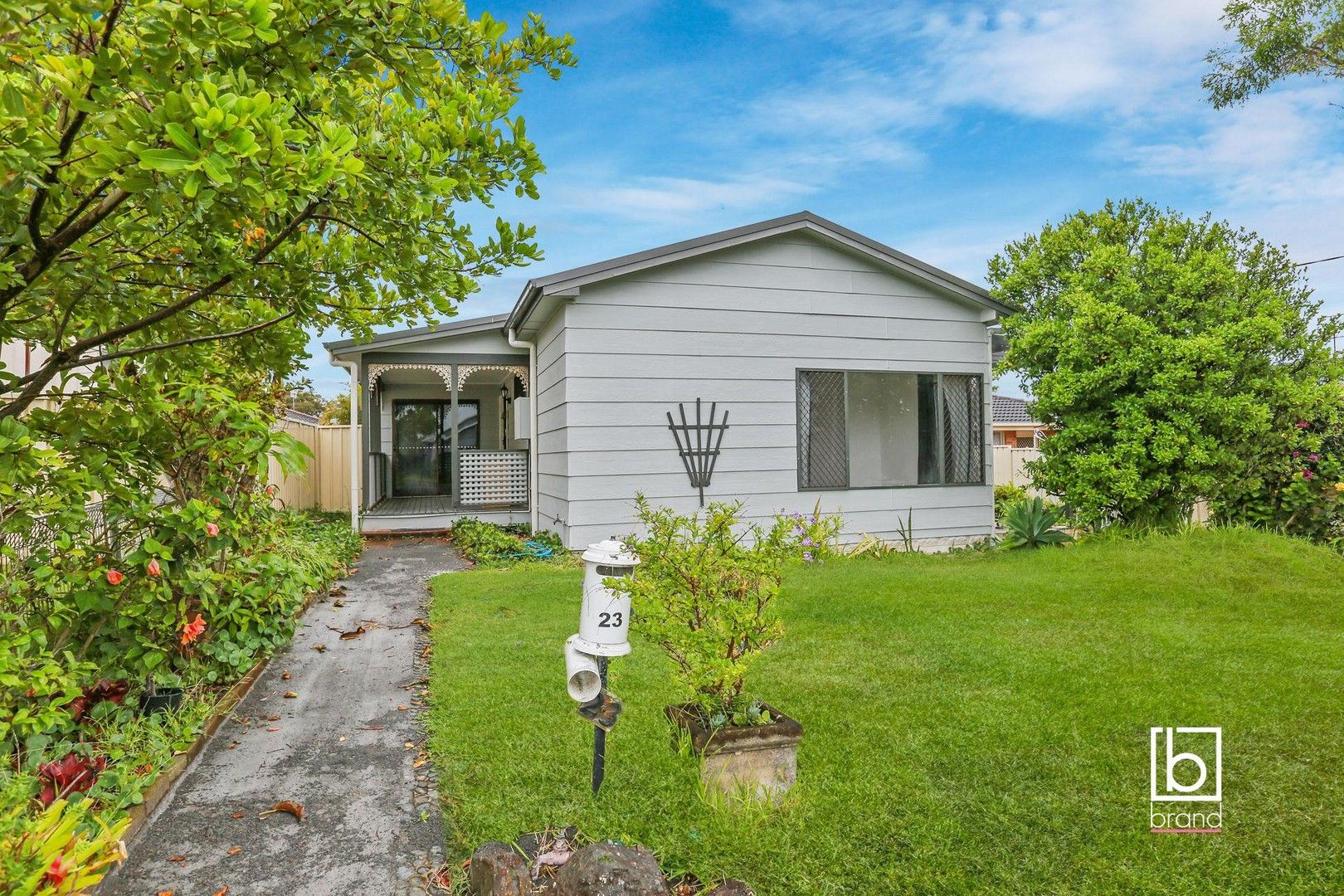 4 bedrooms House in 23 Holmes Avenue TOUKLEY NSW, 2263