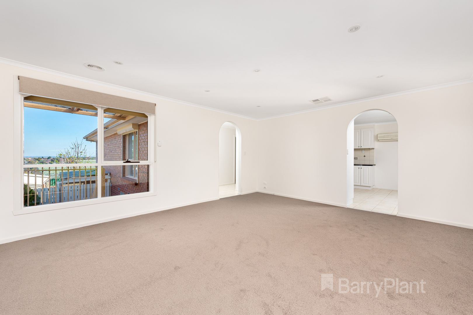 11 Oxley Way, Endeavour Hills VIC 3802, Image 1