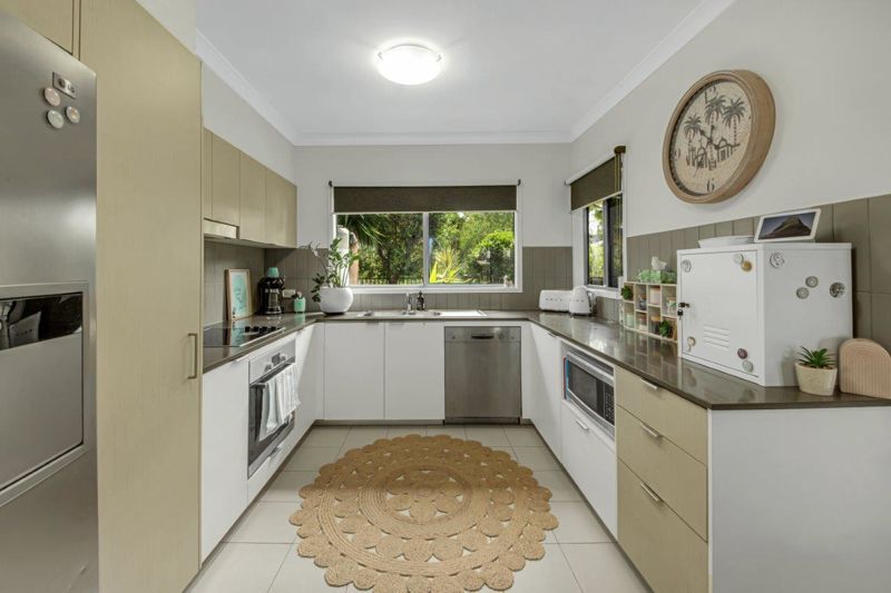 31/2 Ringuet Close, Glen Eden QLD 4680, Image 2