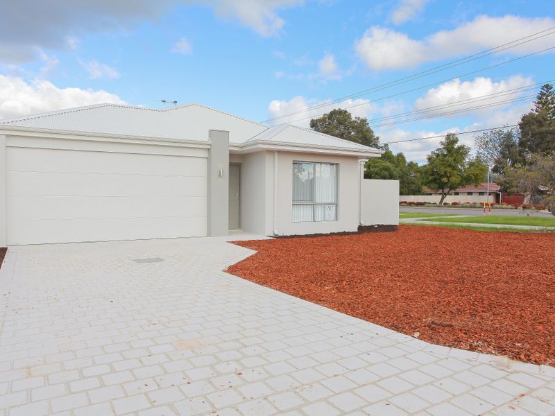 3 bedrooms House in 1A Burnley Street THORNLIE WA, 6108