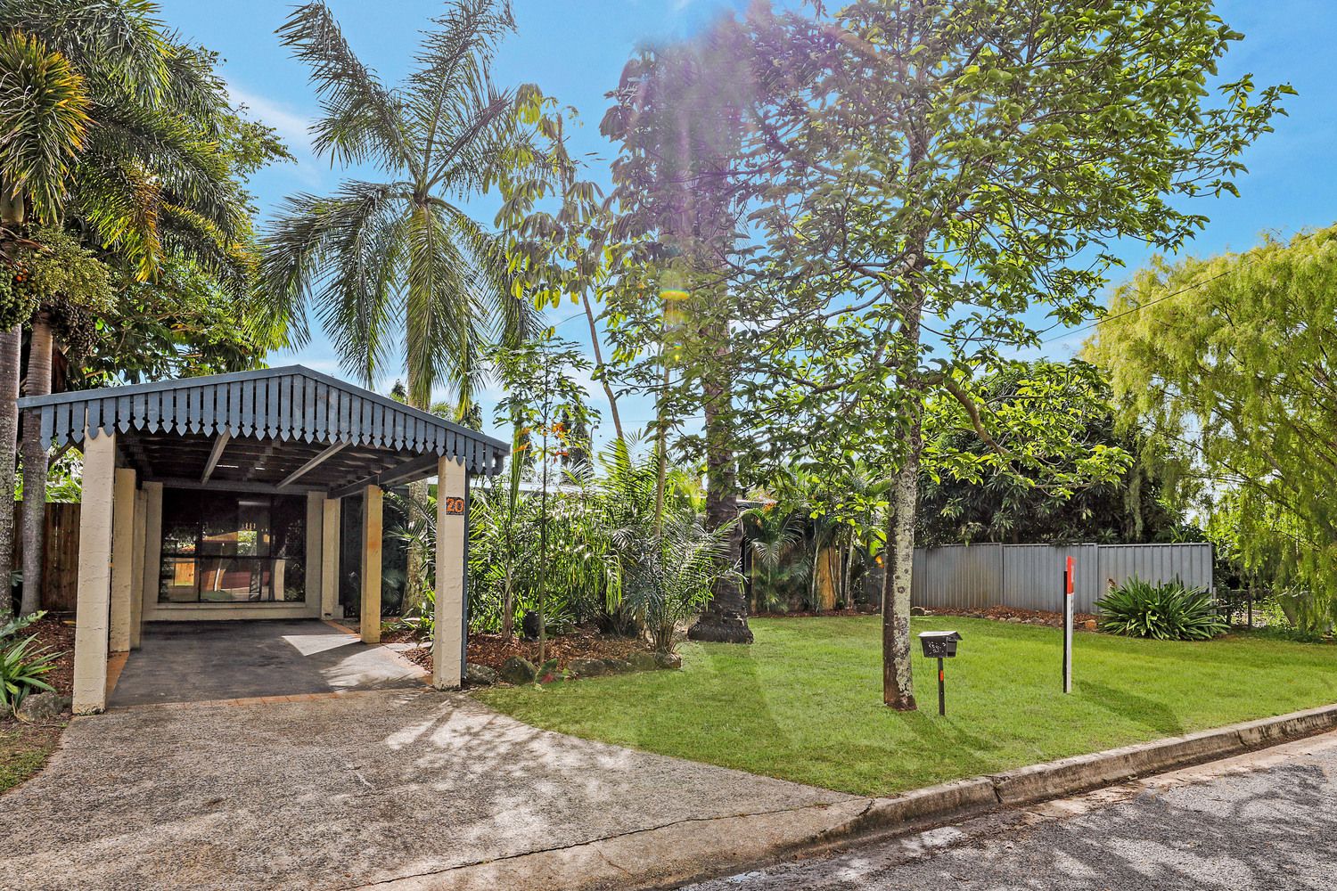 20 Walnut Street, Holloways Beach QLD 4878, Image 1