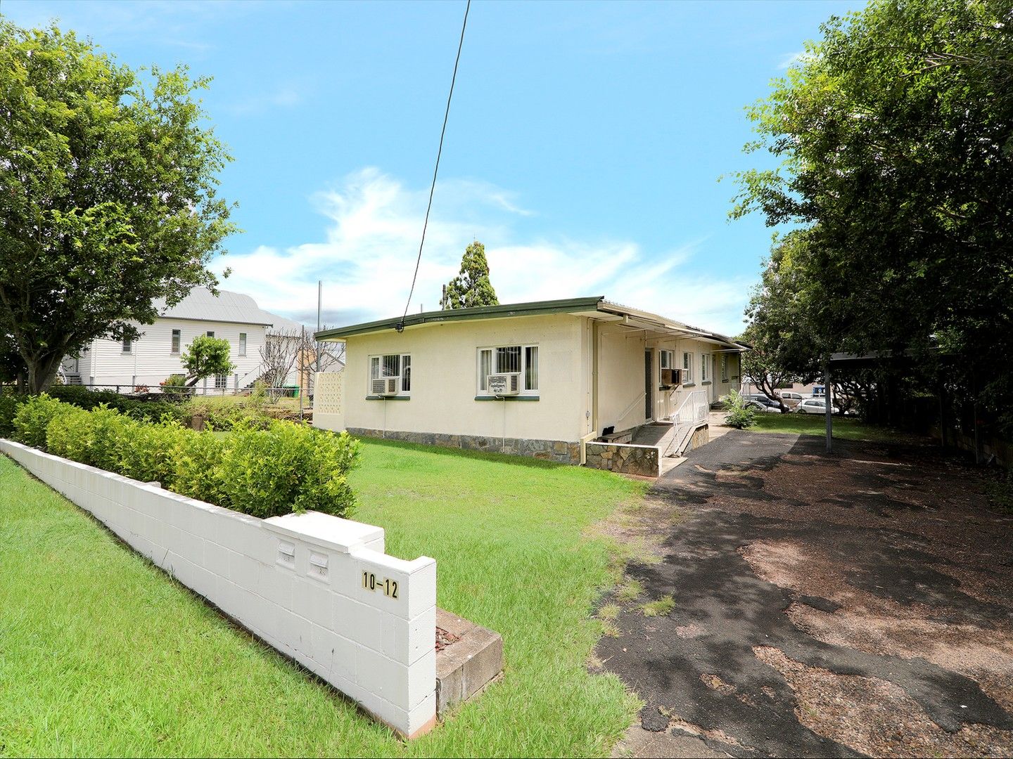 4 bedrooms House in 10 Lee Road DARRA QLD, 4076