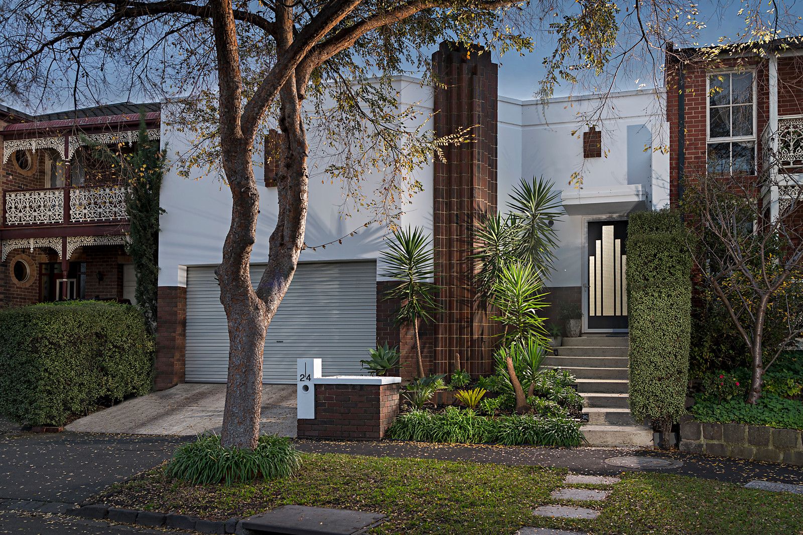 3 bedrooms House in 24 Wheeler Place ESSENDON VIC, 3040