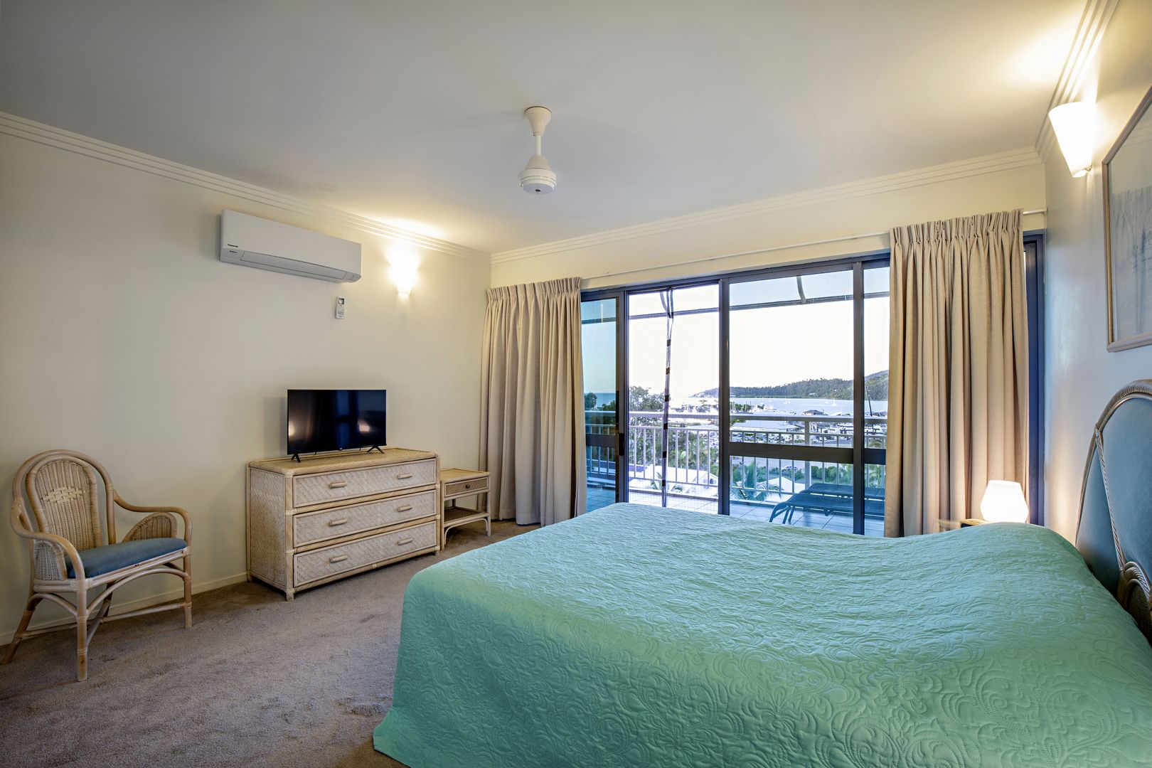 5/5 Hermitage Drive, Airlie Beach QLD 4802, Image 2