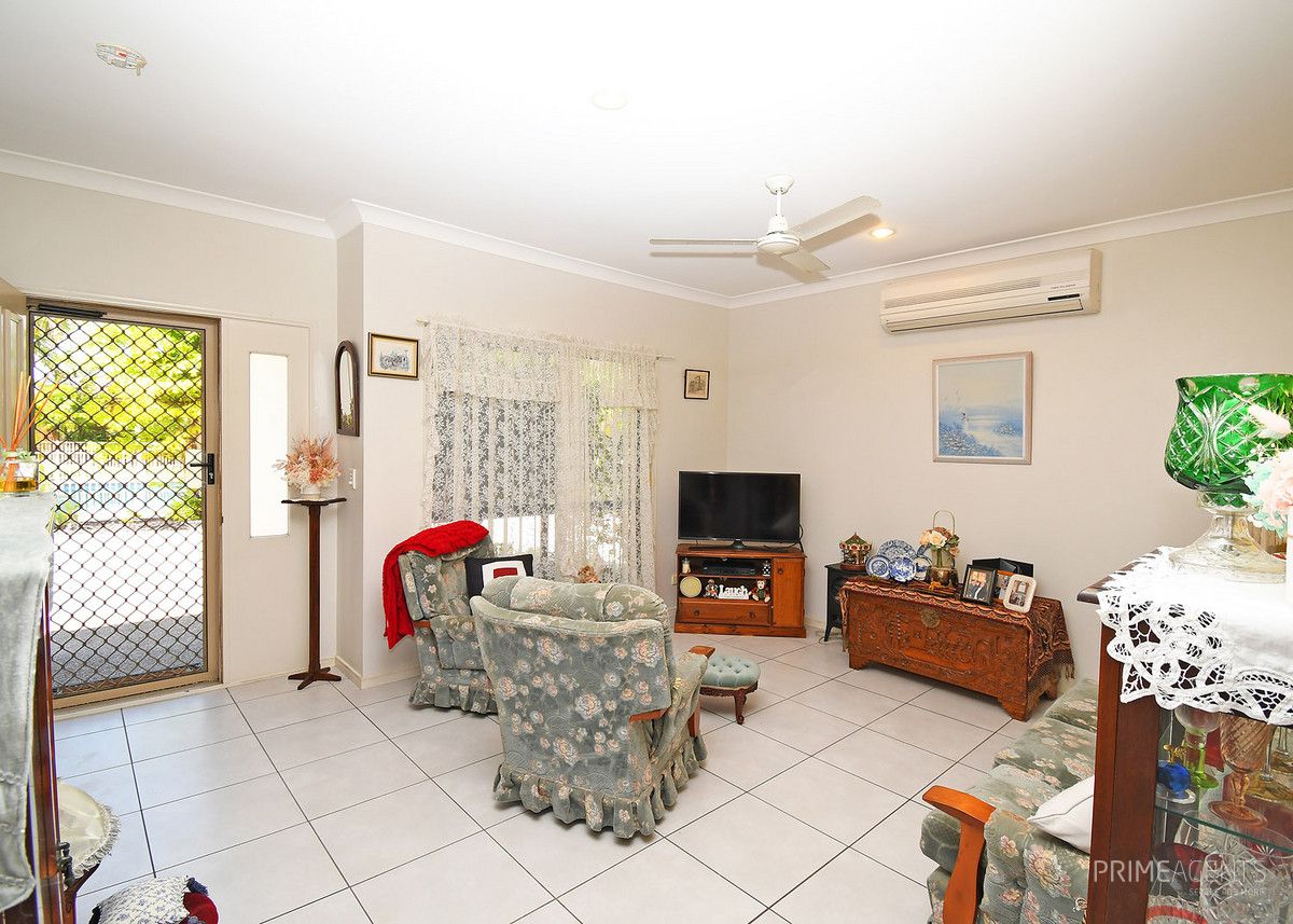 2/142-146 Elizabeth Street, Urangan QLD 4655, Image 2