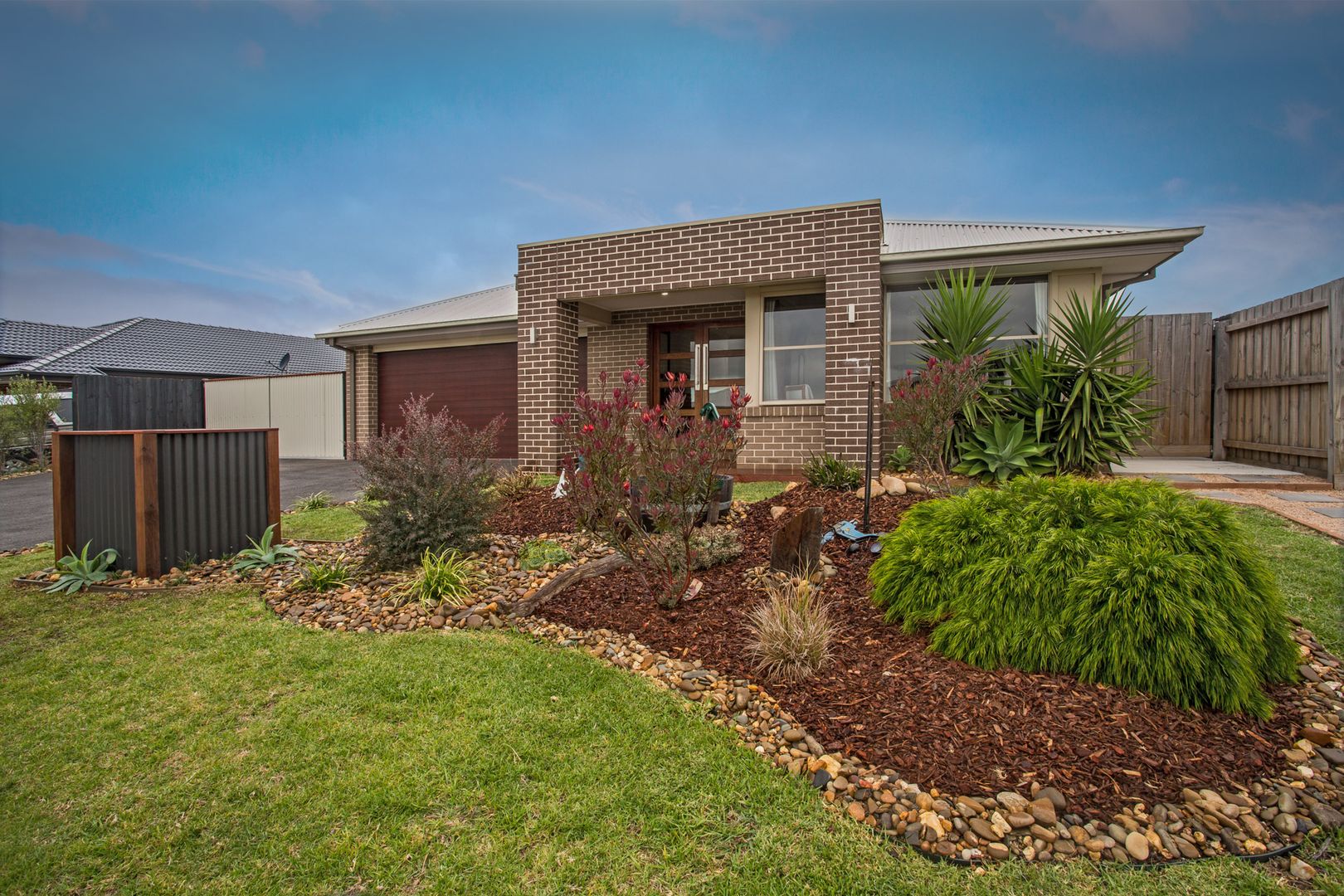 10 Dunes Road, Cowes VIC 3922