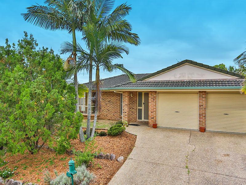 4 bedrooms House in 7 Job Place ARANA HILLS QLD, 4054