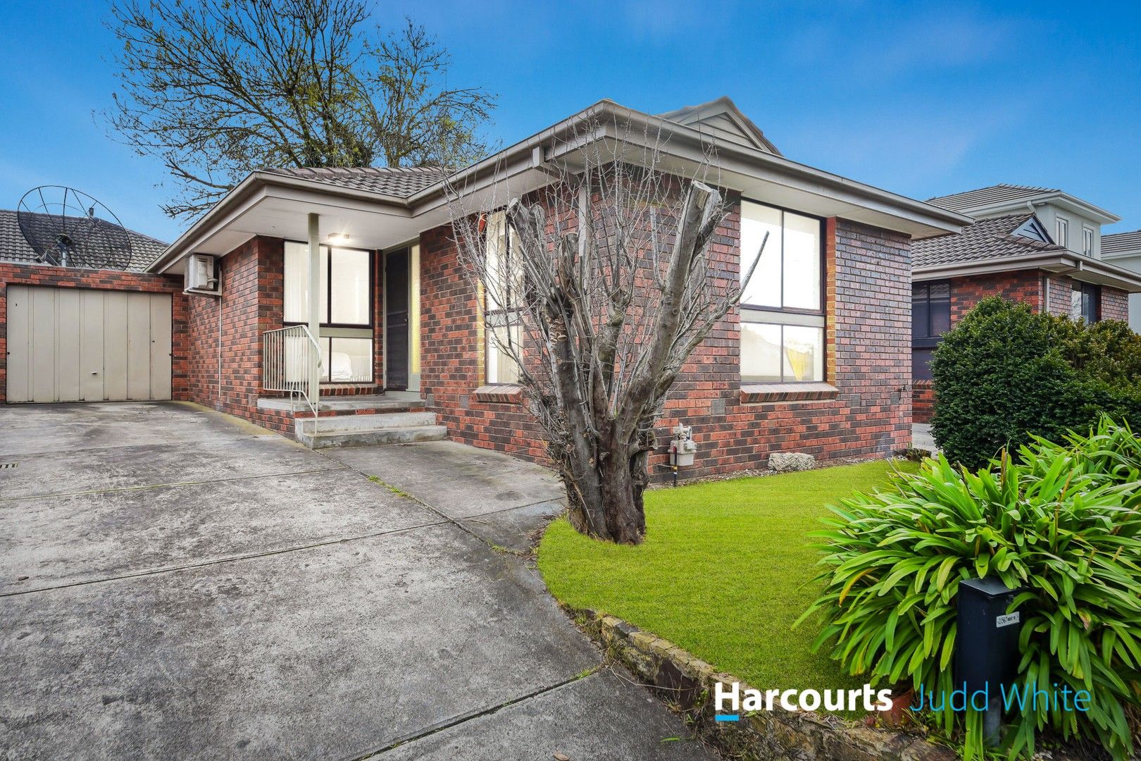 2 bedrooms Apartment / Unit / Flat in 2/587 High Street Road MOUNT WAVERLEY VIC, 3149