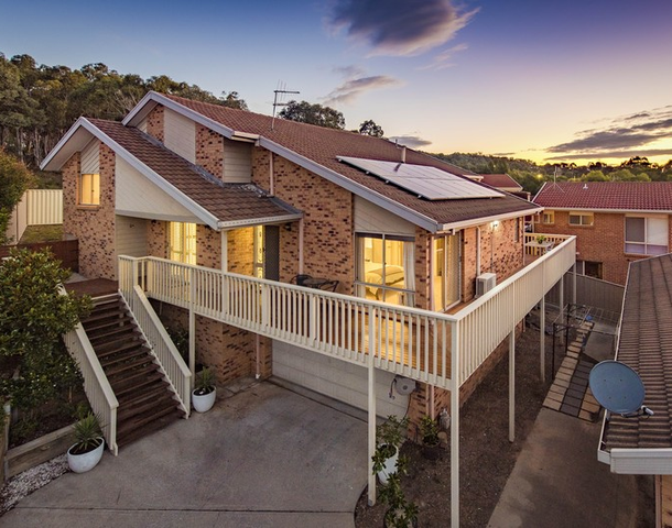 2/2 Delmar Crescent, Karabar NSW 2620