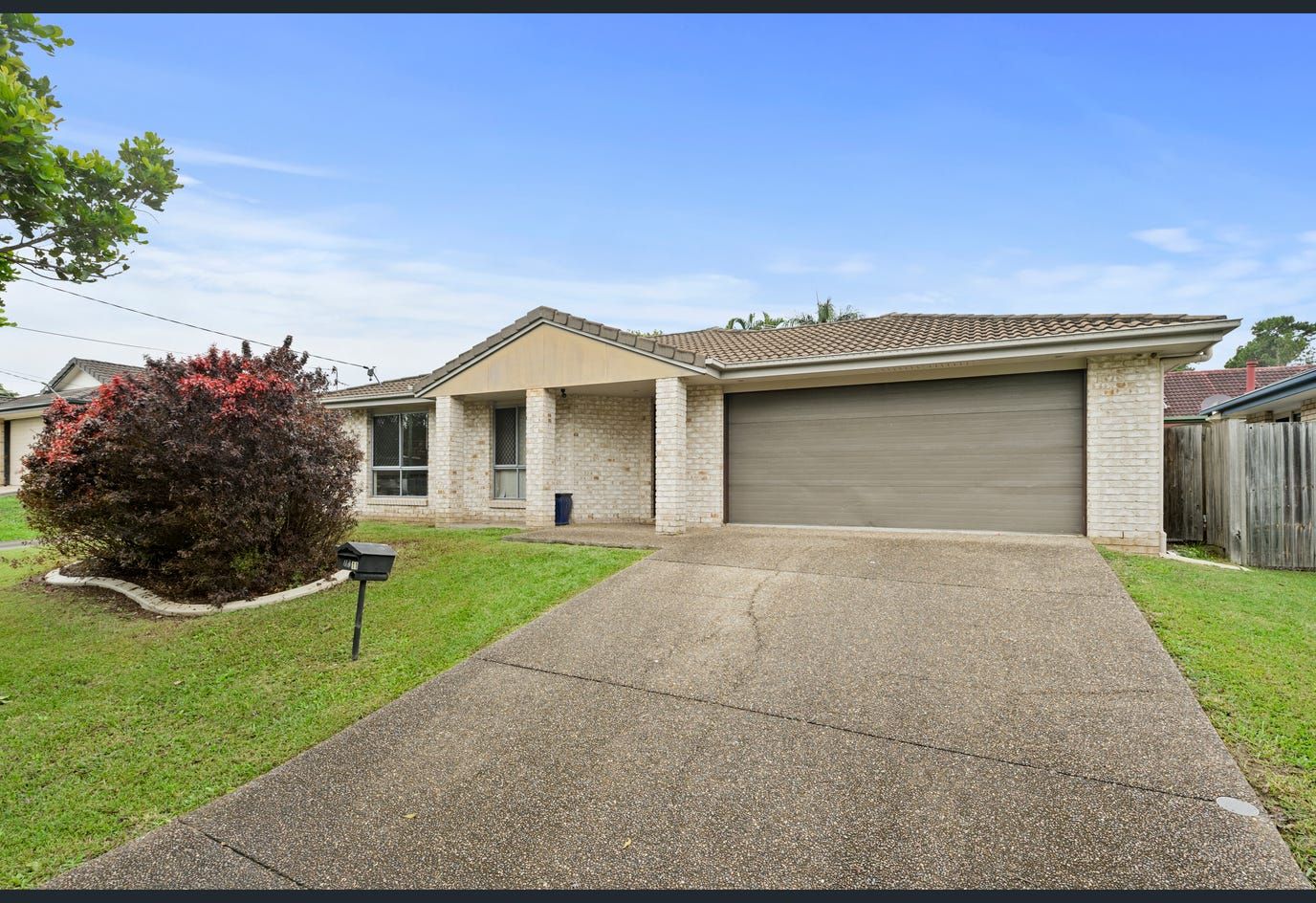 4 bedrooms House in 11 Carramar Street LOGANLEA QLD, 4131