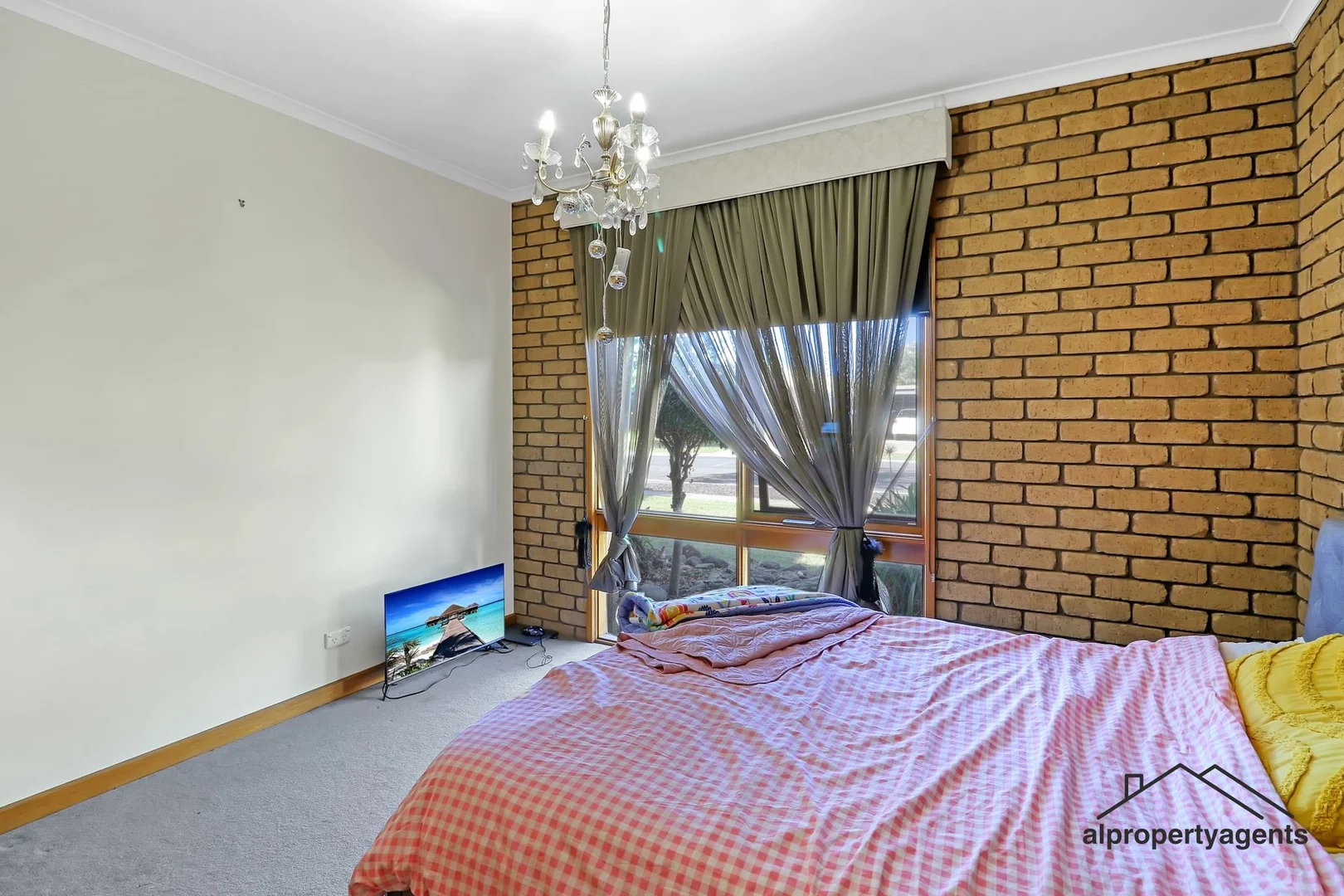 Additional image 10 of 19 Mintern Crescent, Horsham VIC 3400