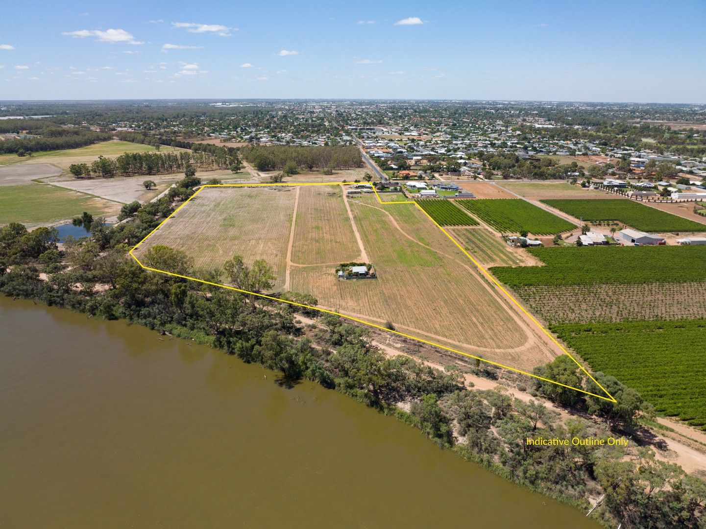8 bedrooms Acreage / Semi-Rural in 25 Flora Avenue MILDURA VIC, 3500