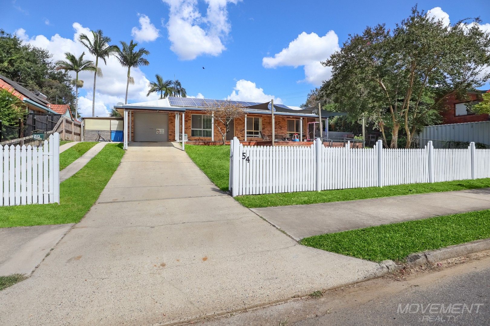 4 bedrooms House in 54 Norfolk Esplanade CABOOLTURE SOUTH QLD, 4510