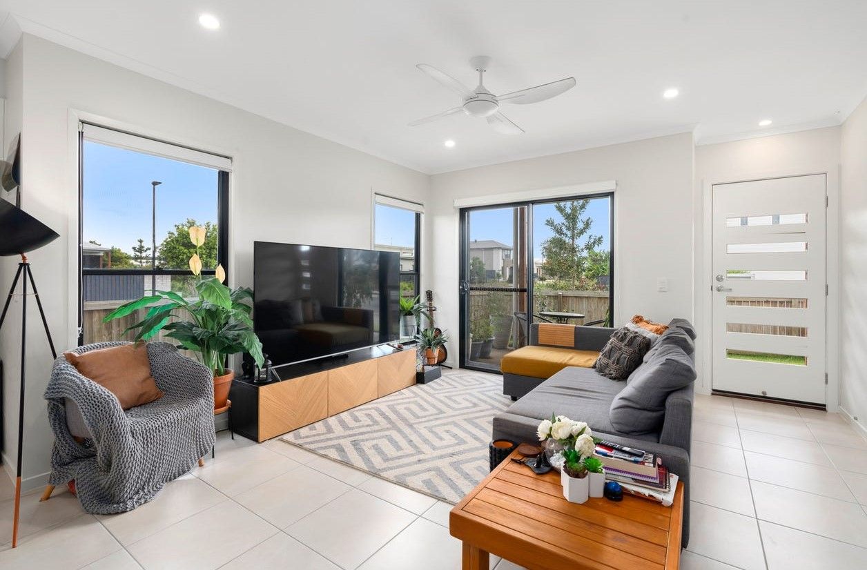 3 bedrooms House in 2/2 Driver Street PALMVIEW QLD, 4553