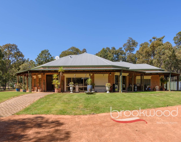 64 Country Road, Gidgegannup WA 6083