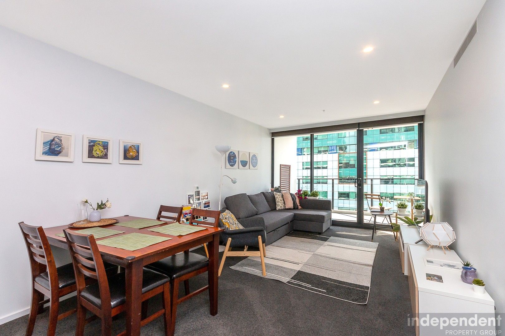 2 bedrooms Apartment / Unit / Flat in 144/264 City Walk CITY ACT, 2601