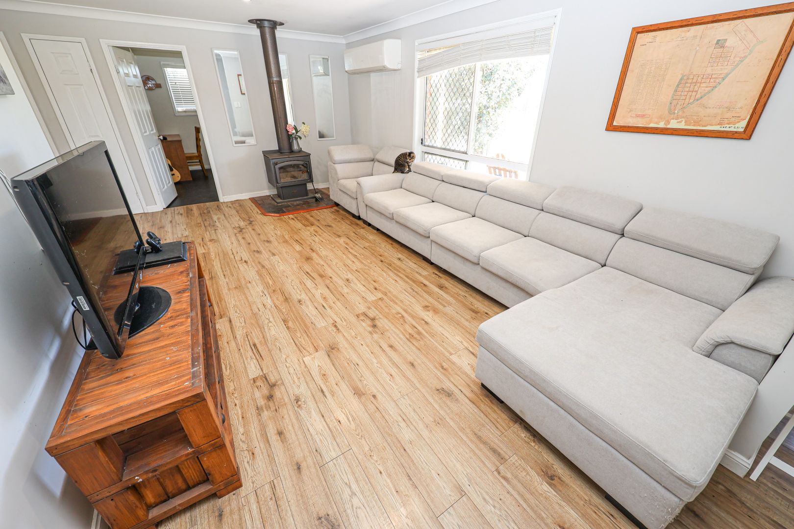 22 Harpeng Road, Wivenhoe Pocket QLD 4306 Domain