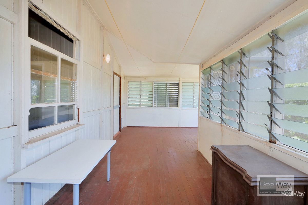 496 Elliott Heads Road, Woongarra QLD 4670, Image 1