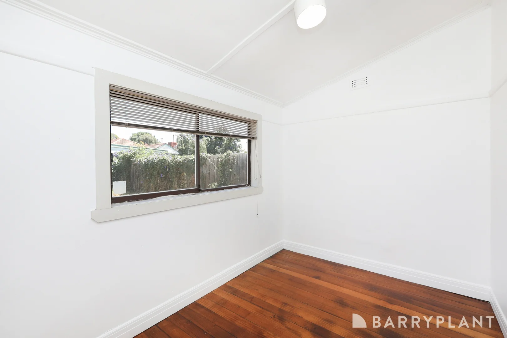 Additional image 10 of 233 Essex Street, West Footscray VIC 3012