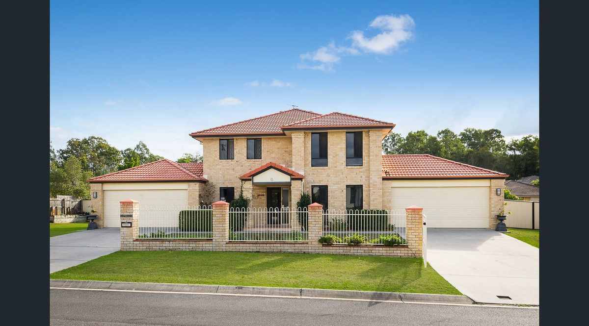 5 bedrooms House in 6 Chalmers Street SAMFORD VILLAGE QLD, 4520