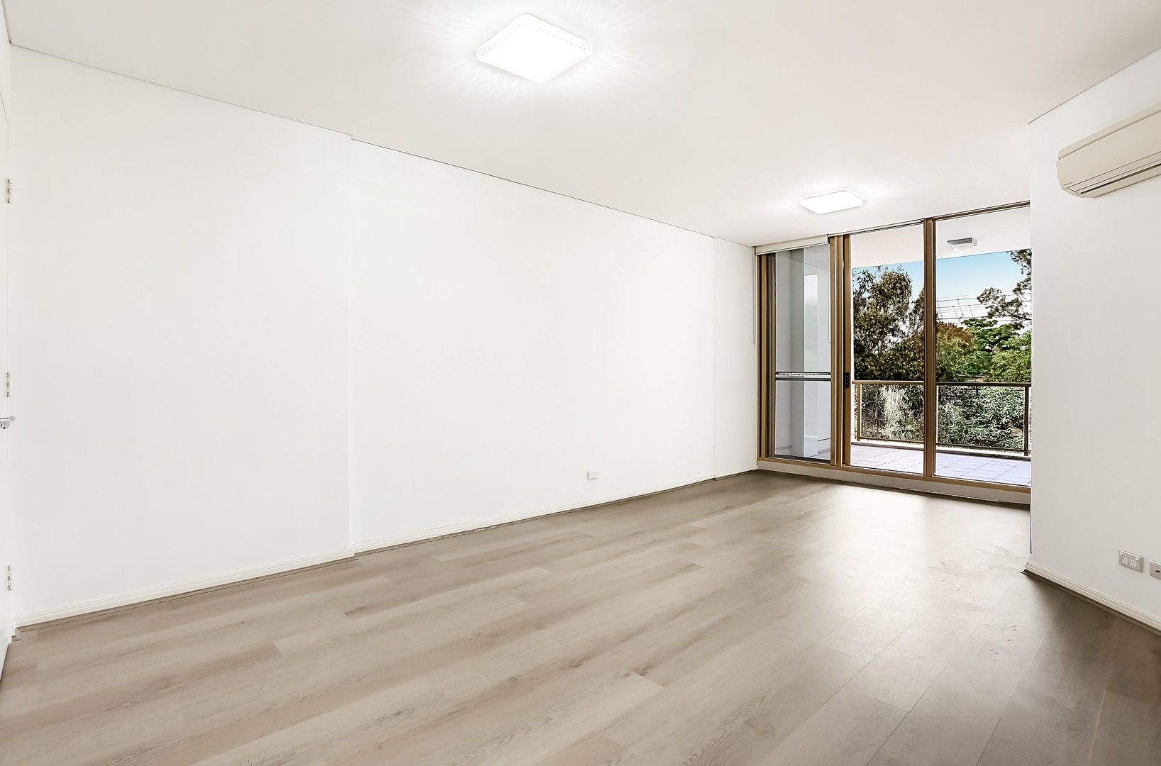 2 bedrooms House in 532/60 Walker Street RHODES NSW, 2138