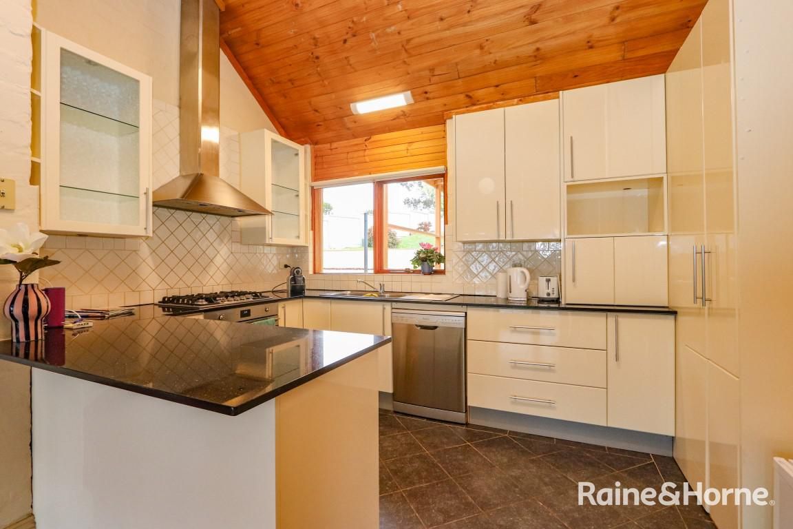 30 Lorimer Street, Llanarth NSW 2795 House For Rent 570 Domain