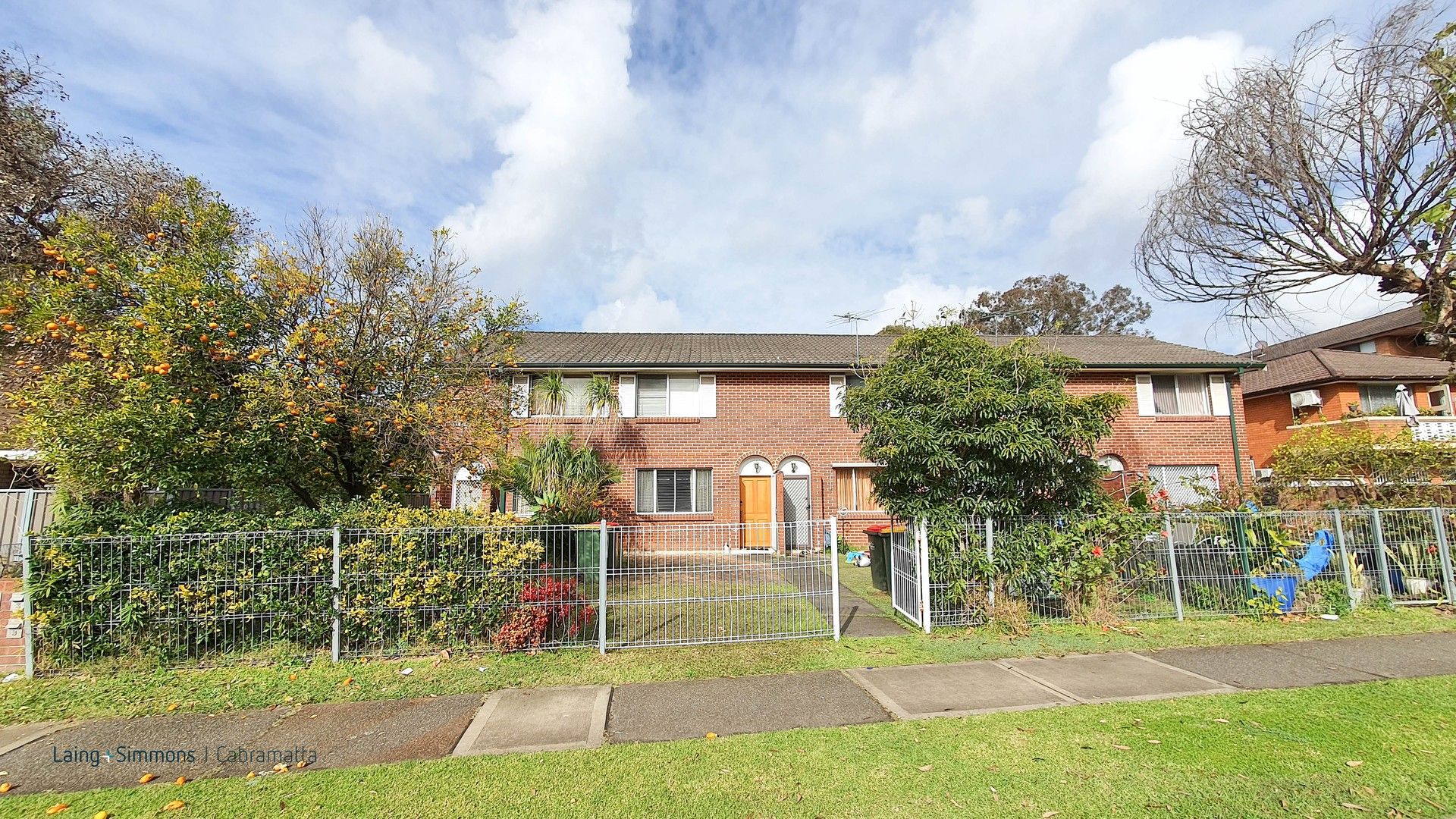 2 bedrooms Townhouse in 9/112 Wattle Avenue CARRAMAR NSW, 2163