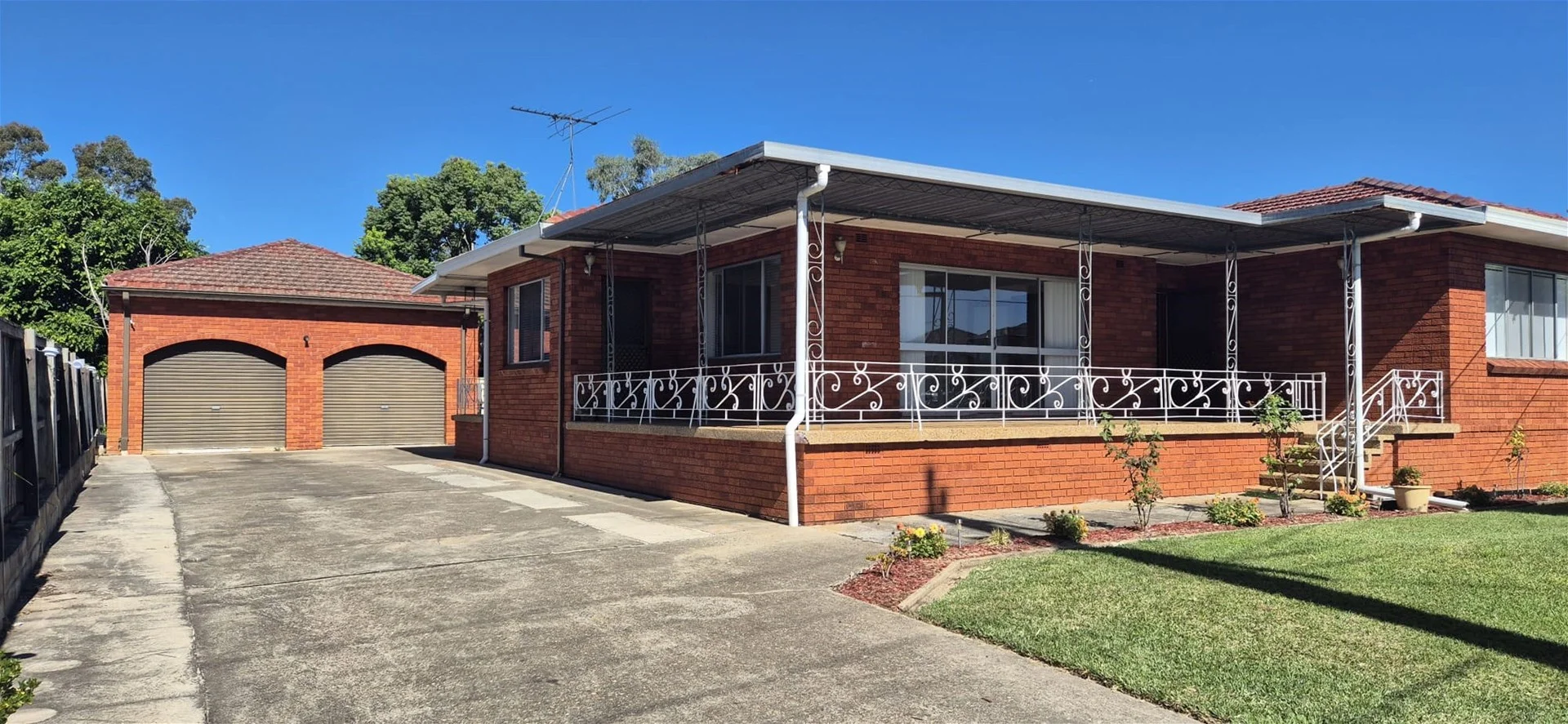 86 Adelaide St, Oxley Park NSW 2760