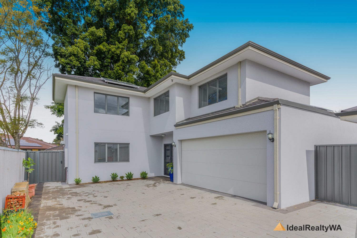 4 bedrooms House in 186B Manning Road WILSON WA, 6107
