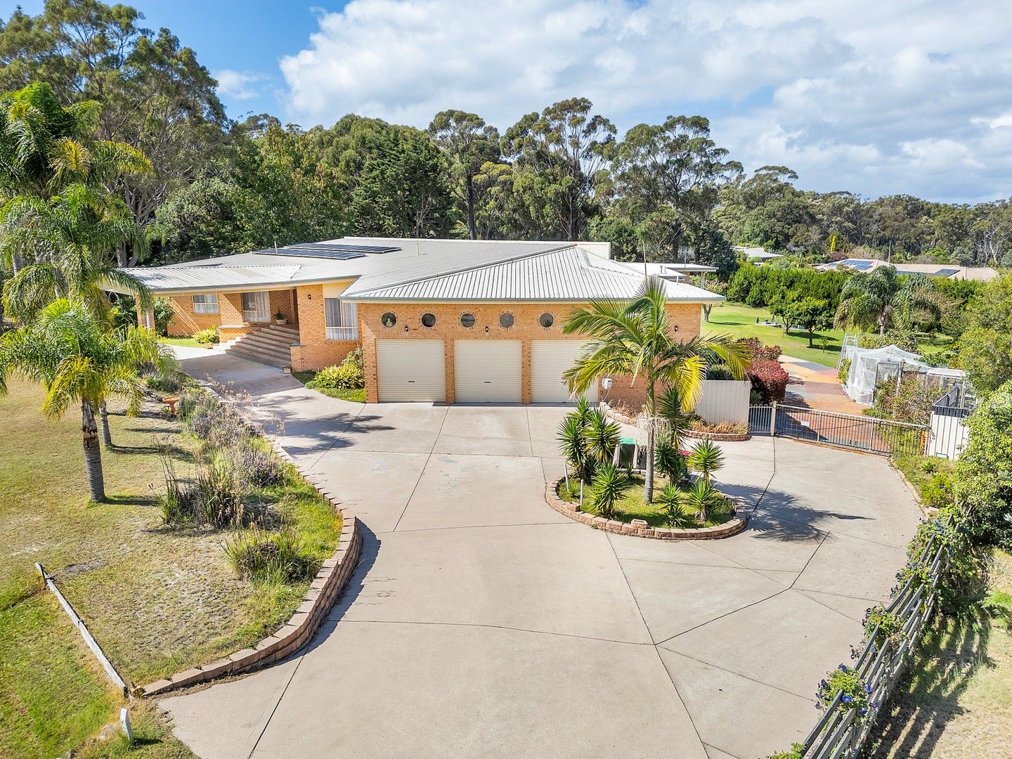 6 Tristania Court, Tura Beach NSW 2548, Image 0