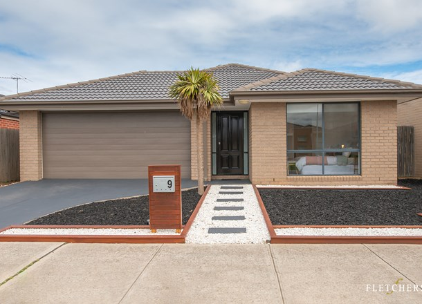 9 Landing Place, Point Cook VIC 3030