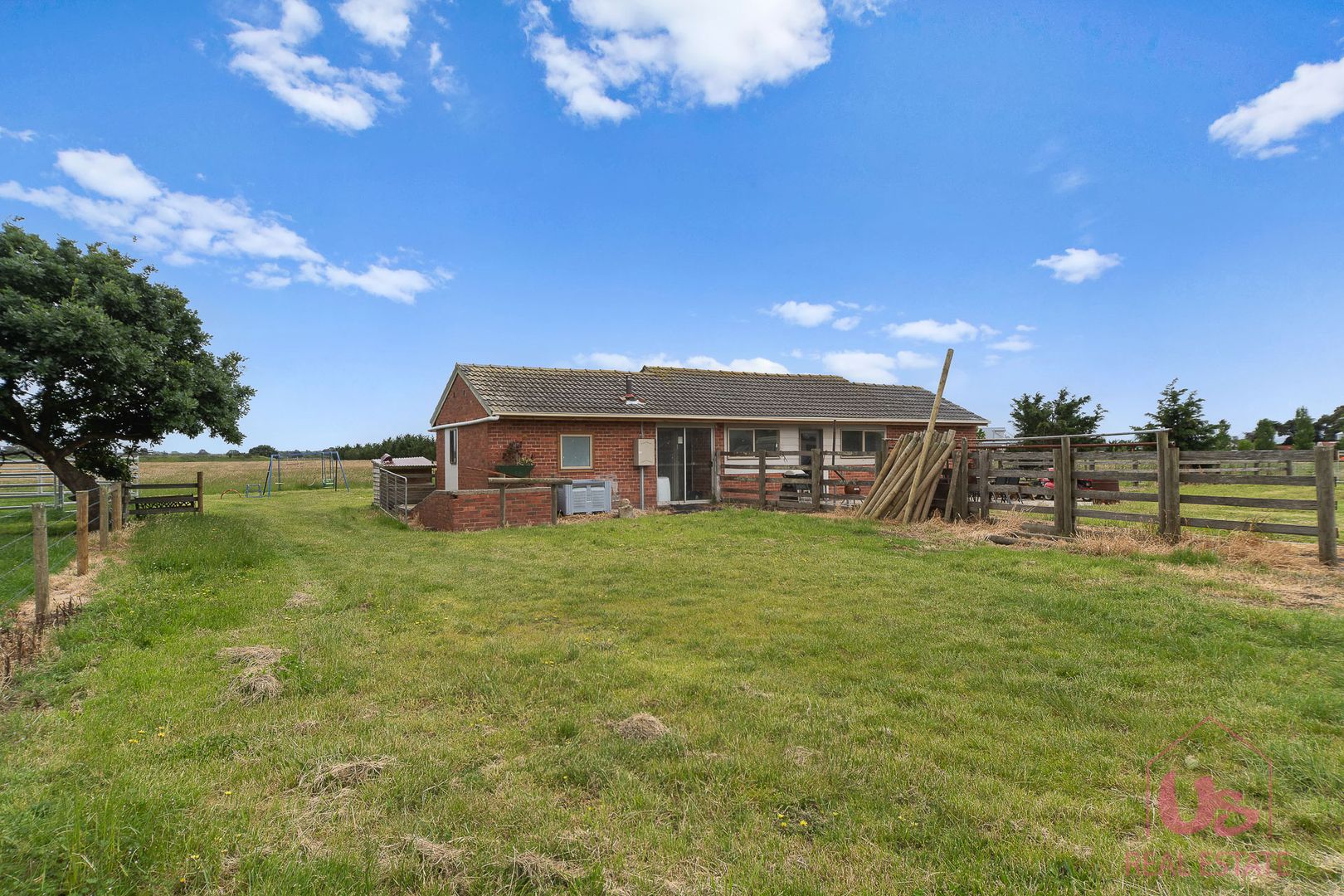 255 McDonalds Drain Road, Koo Wee Rup VIC 3981 House for Sale