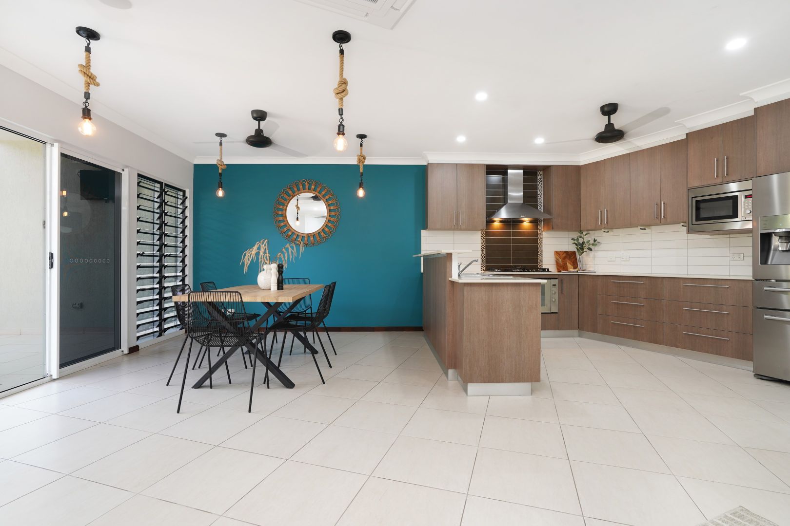 6/11 Villaflor Crescent, Woolner NT 0820, Image 2