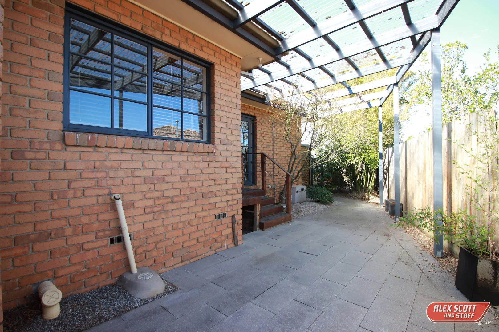 Additional image 8 of 3/66 Gloucester Avenue, Berwick VIC 3806
