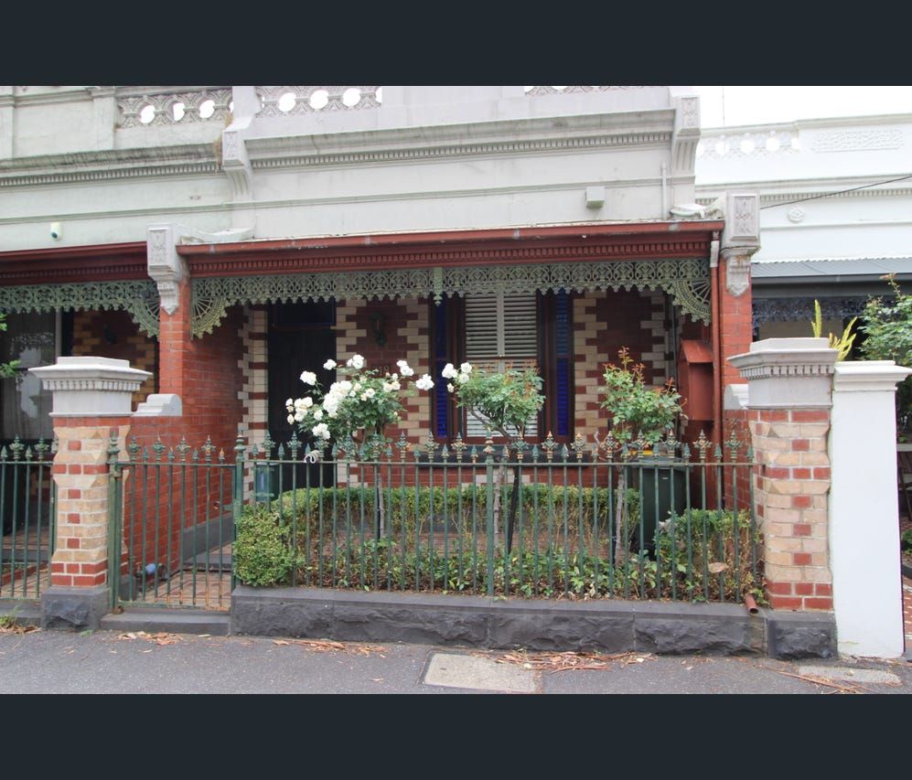 2 bedrooms House in 318 Station Street CARLTON NORTH VIC, 3054