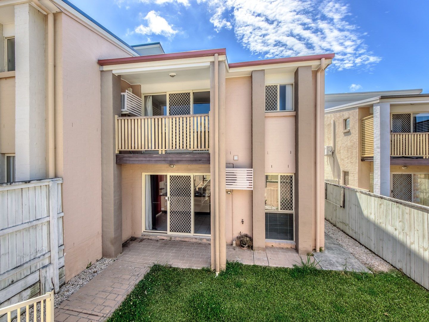 3 bedrooms House in 3/22 High Street FOREST LAKE QLD, 4078