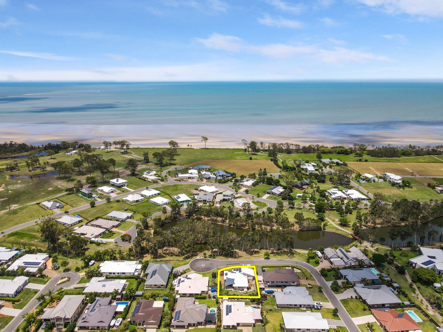 8 Cowrie Court, Burrum Heads Property History & Address Research Domain