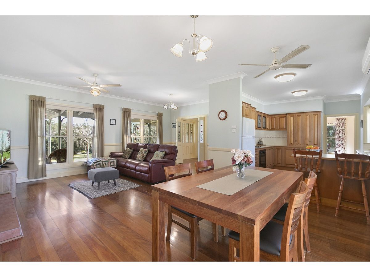 30 Benwerrin Crescent, Grasmere NSW 2570, Image 2