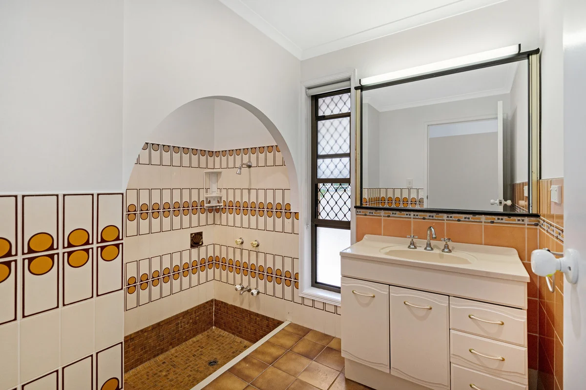 Additional image 15 of 26 Maureen Court, Broadbeach Waters QLD 4218