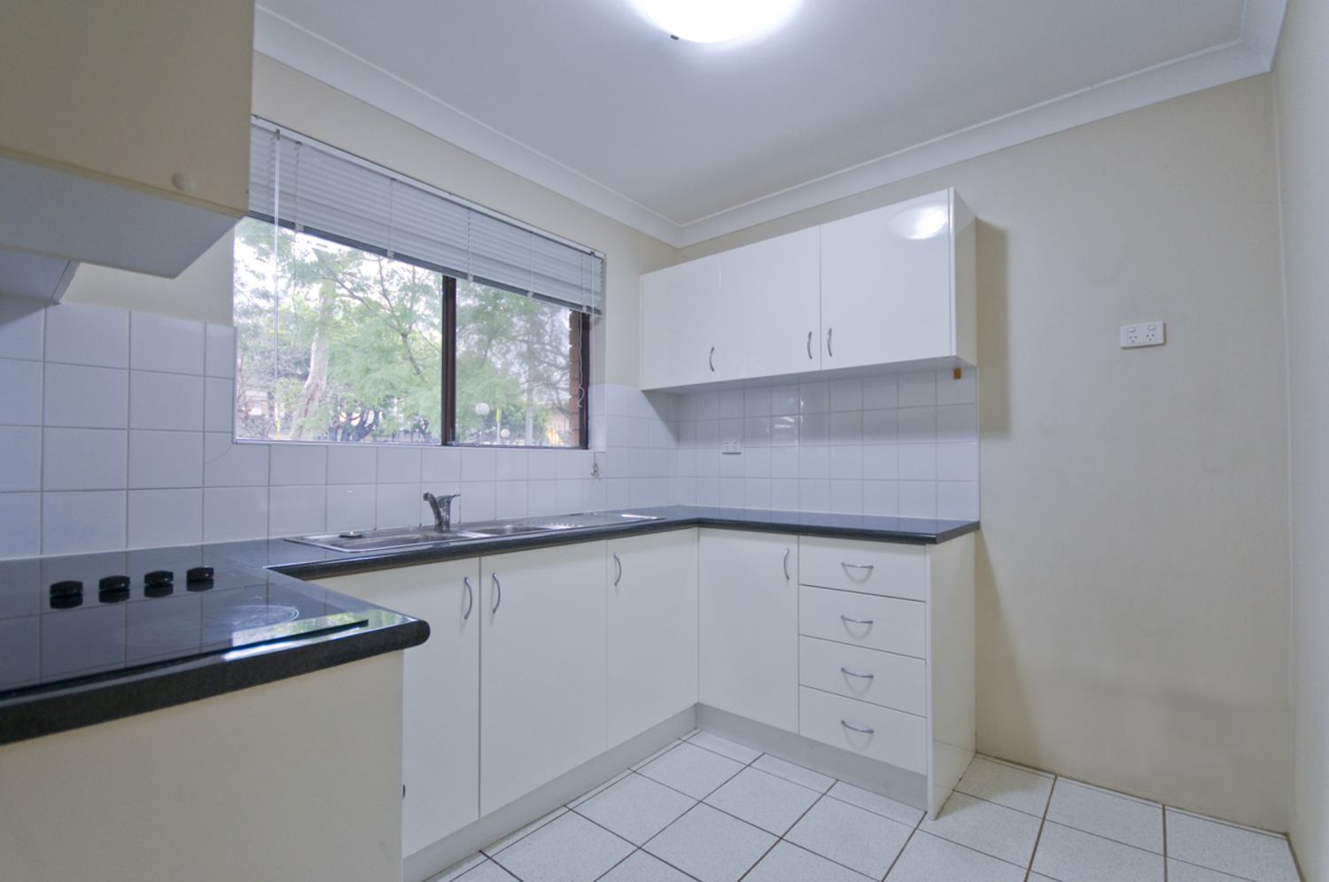 2 bedrooms Apartment / Unit / Flat in 9/56-58 Maxim Street WEST RYDE NSW, 2114