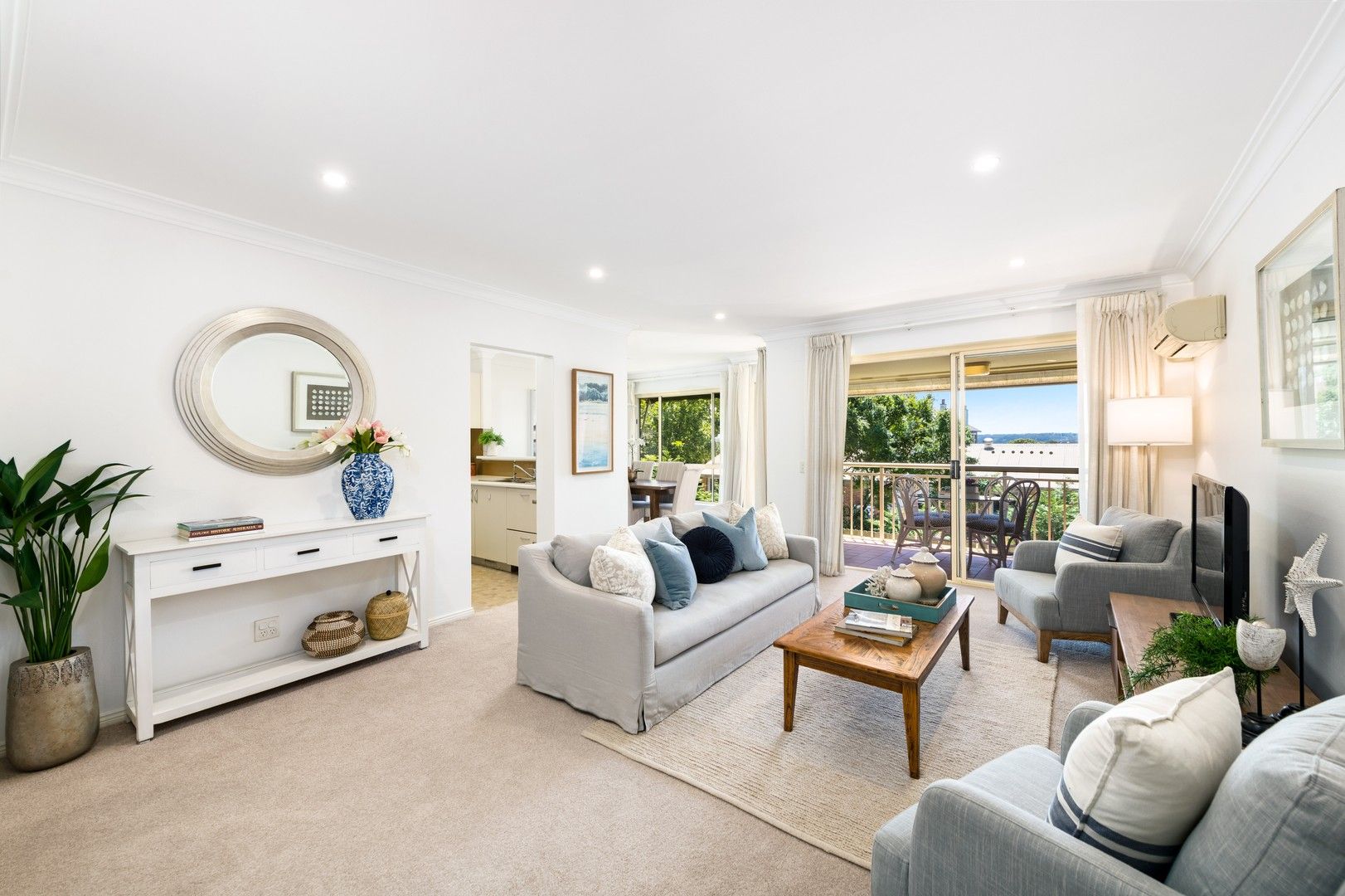 2 bedrooms Apartment / Unit / Flat in 27/6 Hale Road MOSMAN NSW, 2088