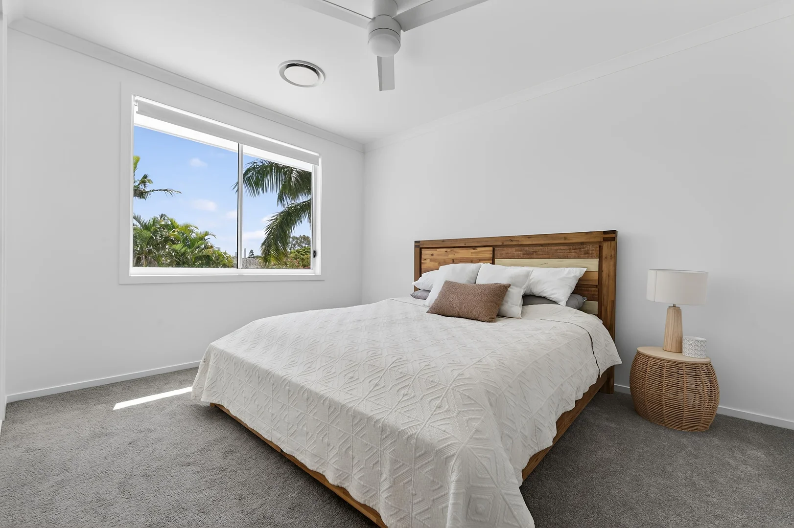 Additional image 25 of 16 Montserrat Court, Clear Island Waters QLD 4226