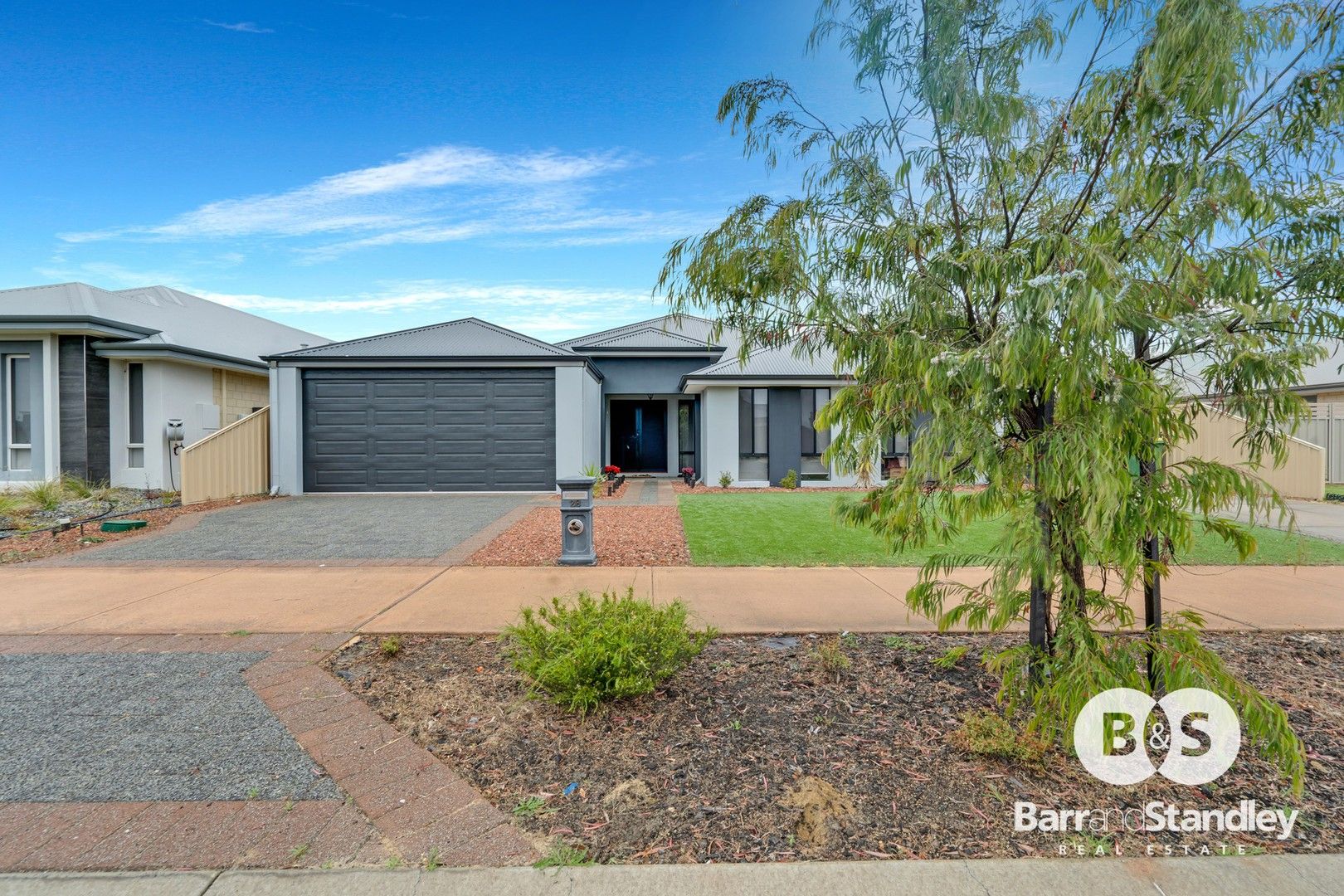 28 Beaufort Loop, Millbridge WA 6232, Image 0