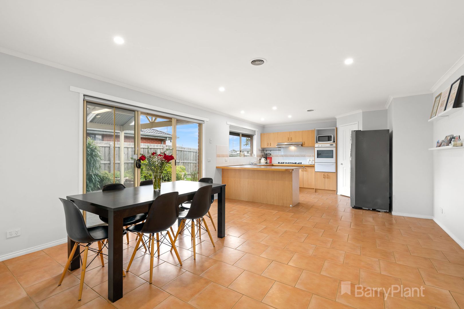 51 Bounty Way, Berwick VIC 3806, Image 2