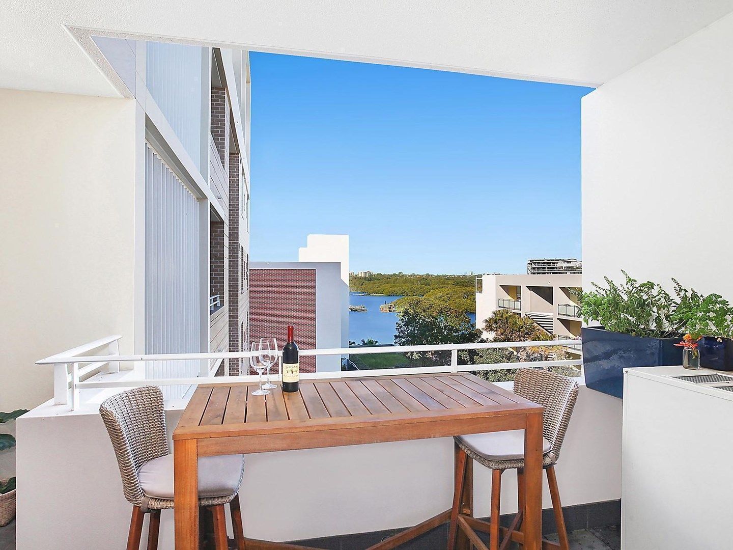 641/2 The Crescent, Wentworth Point NSW 2127, Image 0