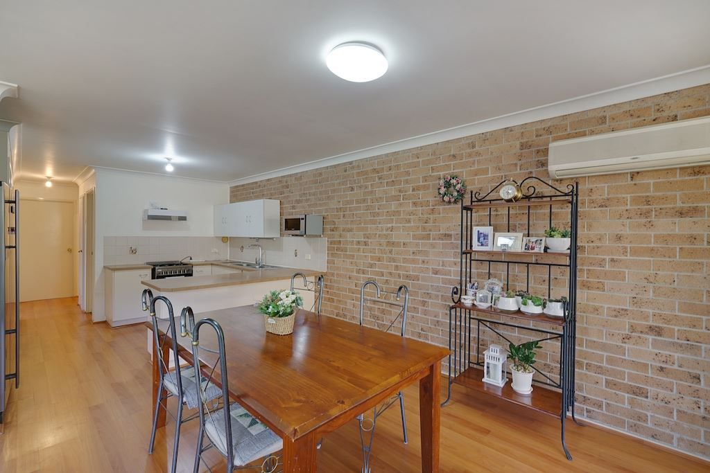 1/60 Fenton Crescent, Minto NSW 2566, Image 2